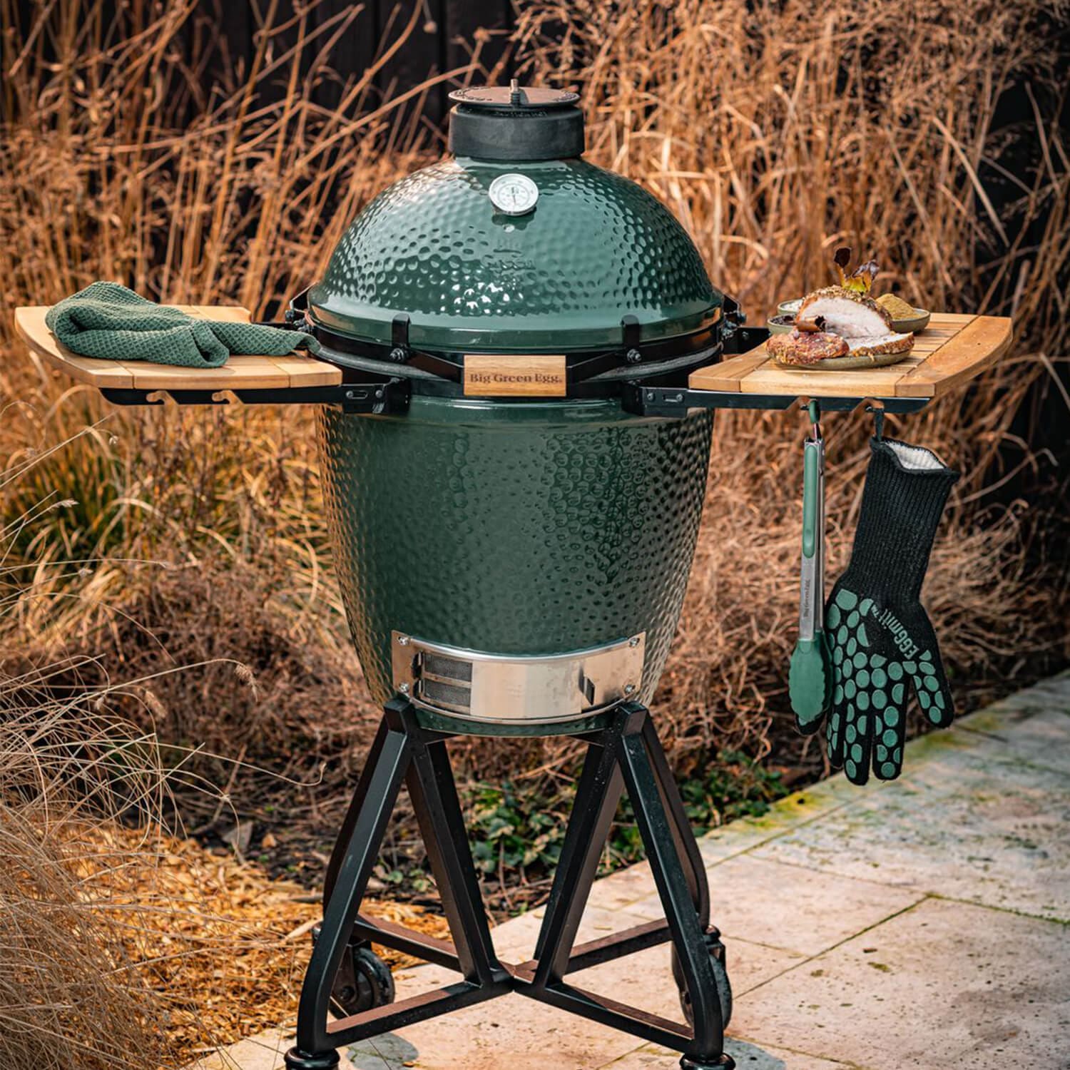 Big Green Egg Big Green Egg Ultimate Kit - Medium 389050 Barbecue Finished - Charcoal 628250389050