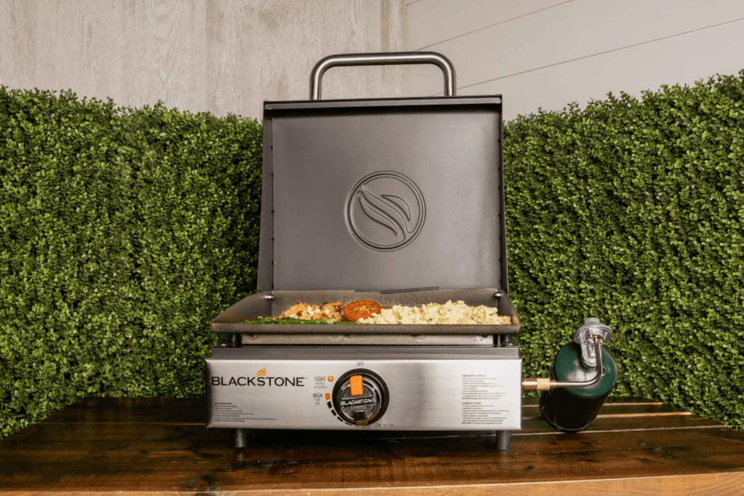 Blackstone 17 Tabletop Griddle With Hood