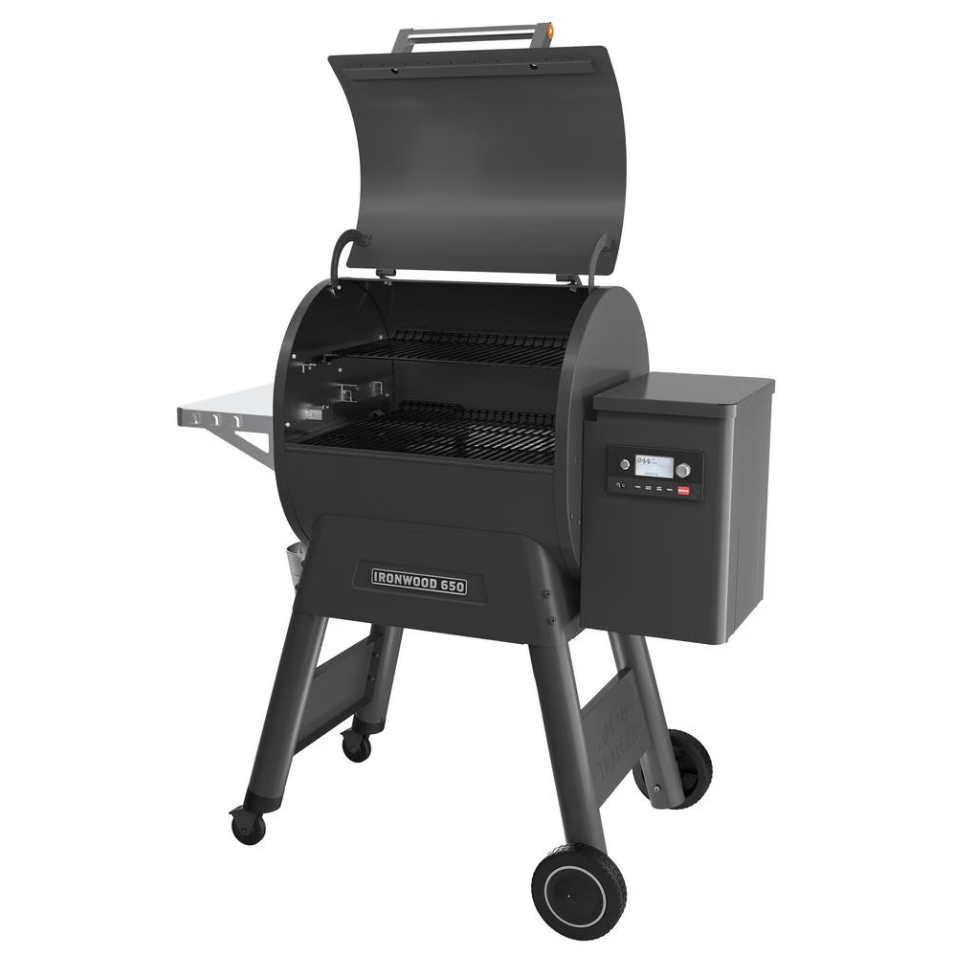 Traeger Canada Traeger Ironwood 650 Pellet Grill - TFB65BLFC TFB65BLFC Barbecue Finished - Pellet 634868929014