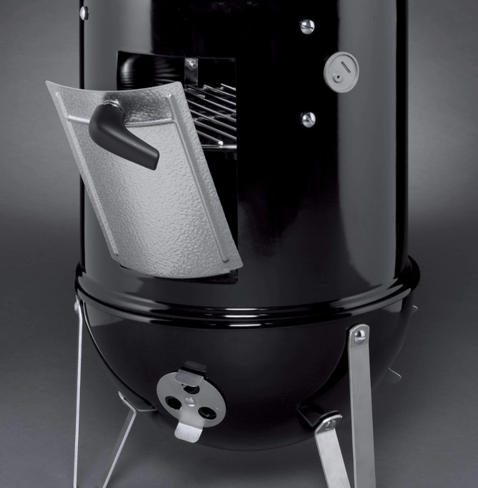 Weber Smokey Mountain 22-in Charcoal Cooker